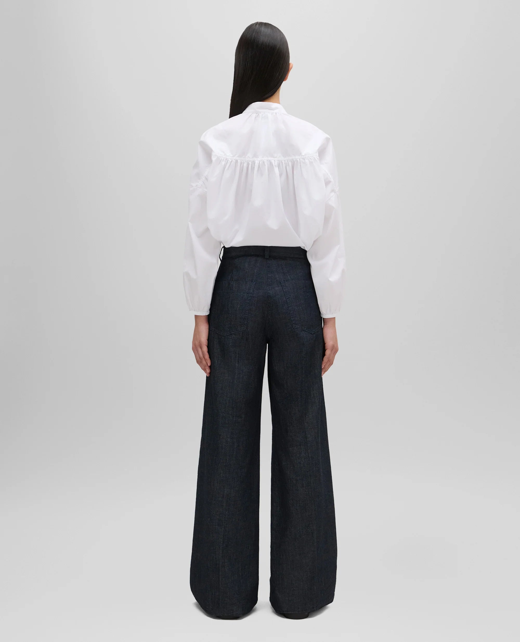 Foto di PANTALONE Donna ASPESI G 0156 G857 A9 - Categoria: PANTALONI LUNGHI DONNA | Brand: ASPESI
