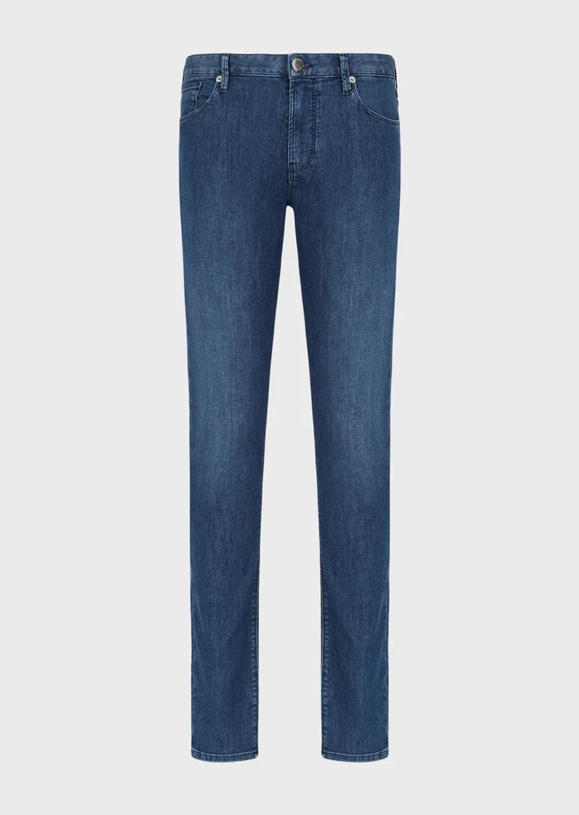 Foto di JEANS Uomo EMPORIO ARMANI 8N1J061D85Z - Categoria: Jeans | Brand: EMPORIO ARMANI