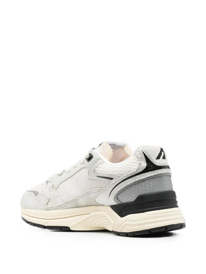 SNEAKER Donna AUTRY A1UNHYLWBF01