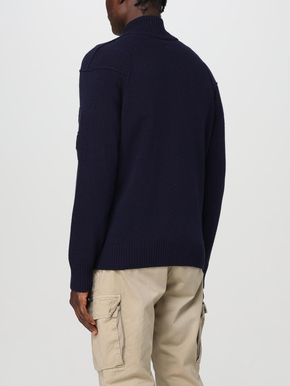 Foto di CARDIGAN Uomo C.P. COMPANY 17CMKN143A110149A - Categoria: Maglieria | Brand: C.P. COMPANY