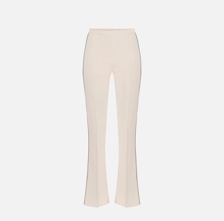 Foto di PANTALONE Donna ELISABETTA FRANCHI PA08451E2. - Categoria: Pantaloni | Brand: ELISABETTA FRANCHI