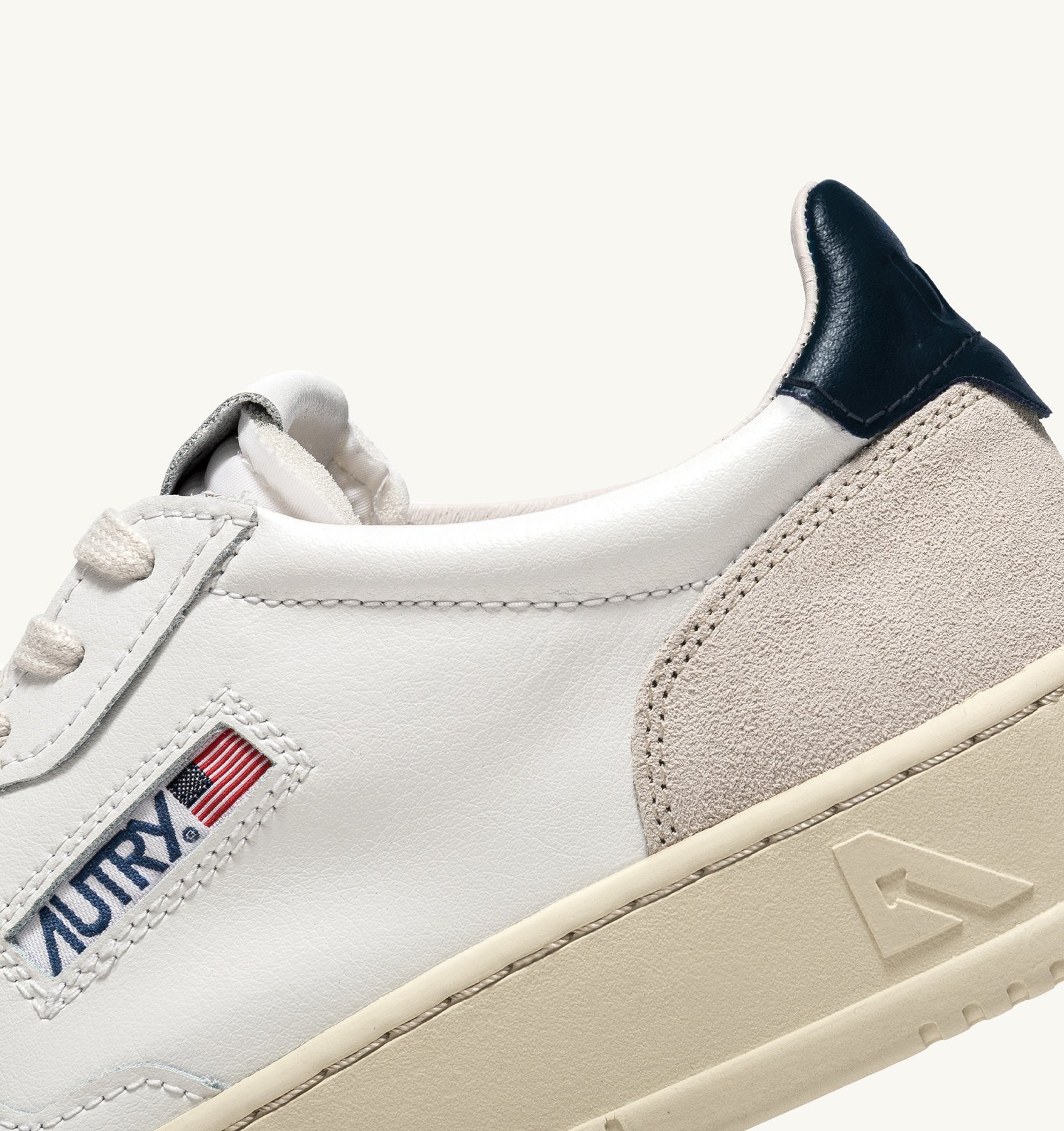 SNEAKER Donna AUTRY A1UNAULWLS28