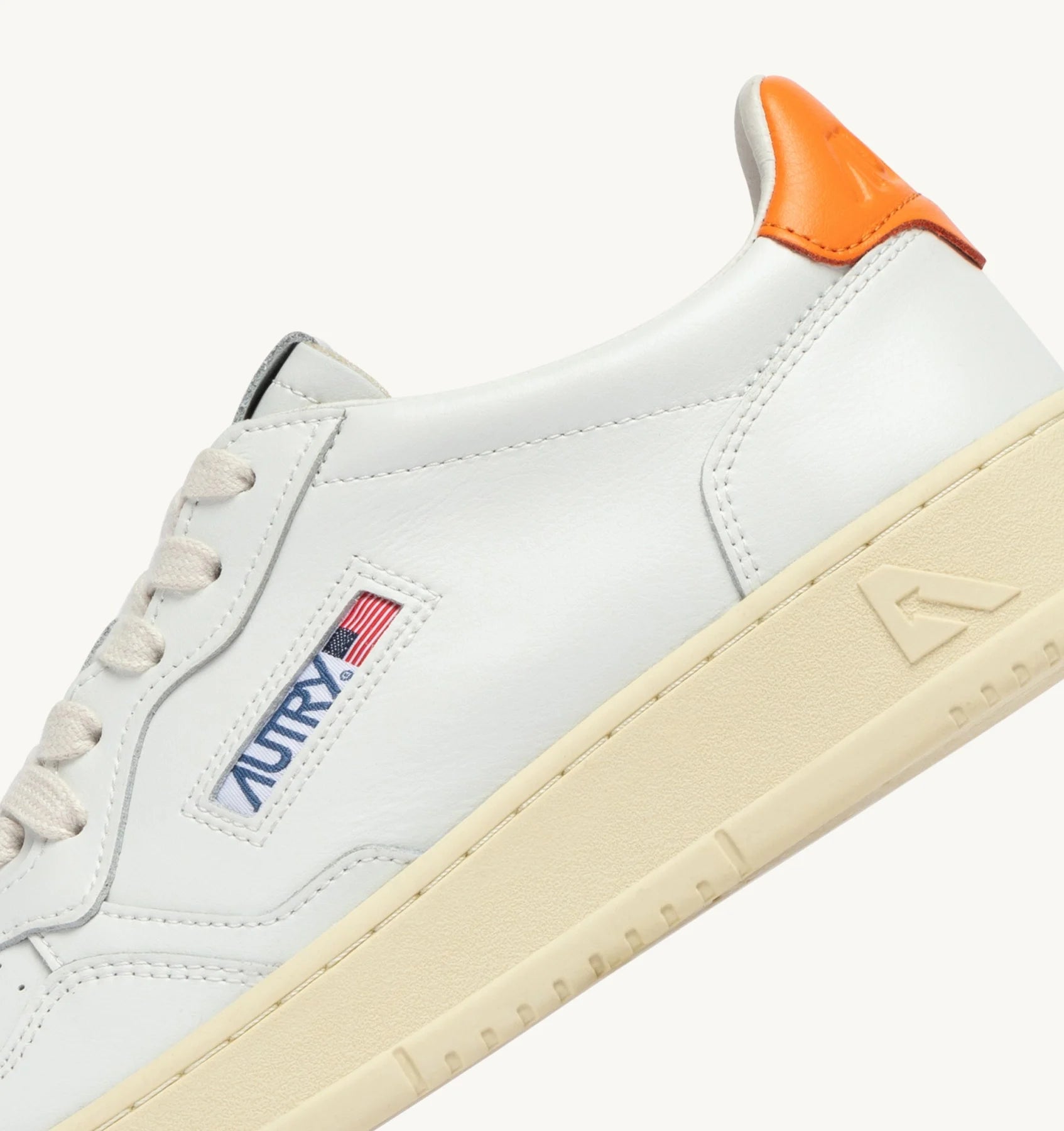 SNEAKER Donna AUTRY A1UNAULWLL26