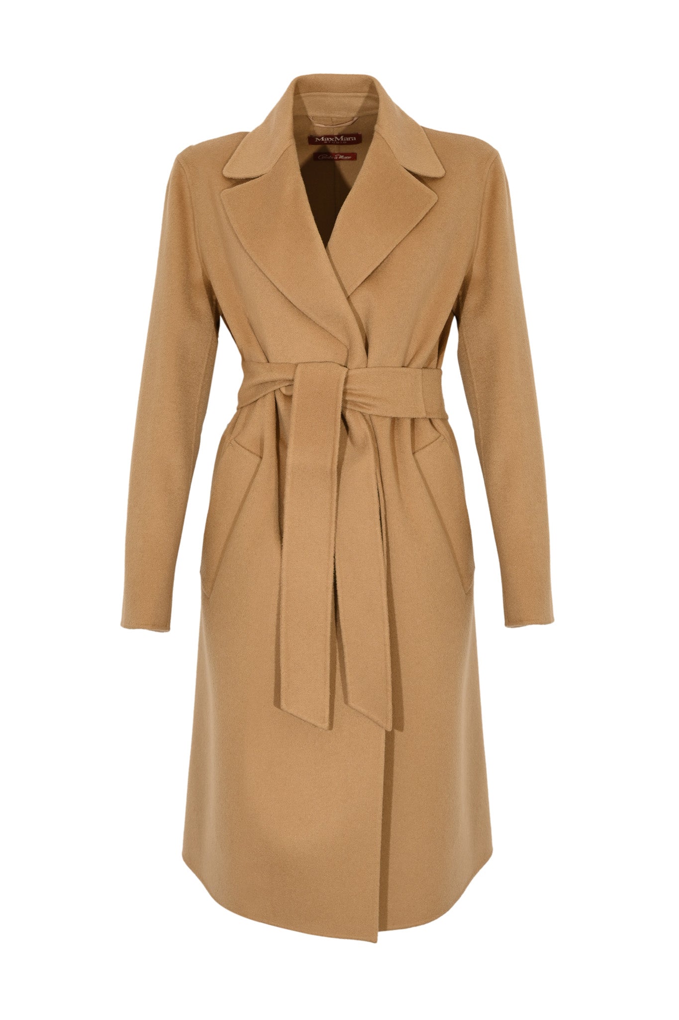 CAPPOTTO
Tessuto 50% Cashmere Capra hircus hircus Cina, 50% Lana vergine Ovis aries aries
- Escluso filo di legatura
Fodera 100% Poliestere DONNA MAXMARA STUDIO CANNETI010