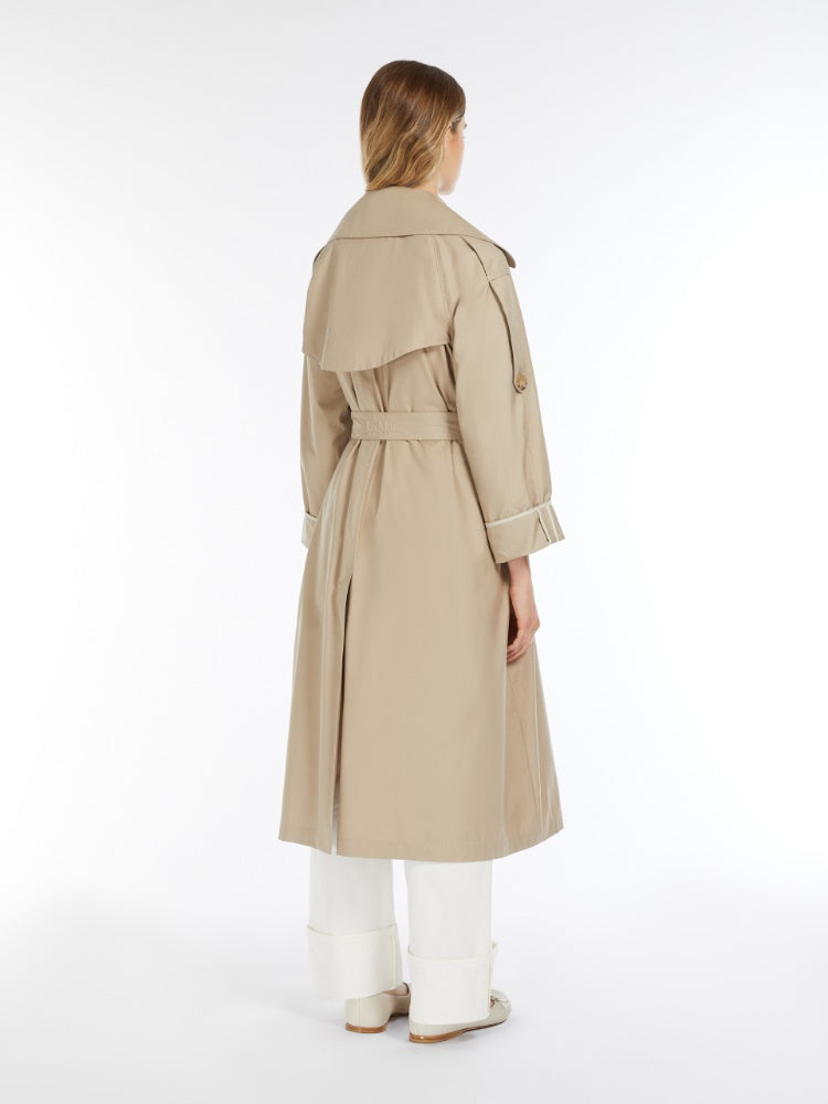 Foto di GIUBBINO Donna MAXMARA THE CUBE UTRENCH - Categoria: Giubbini | Brand: MAXMARA THE CUBE