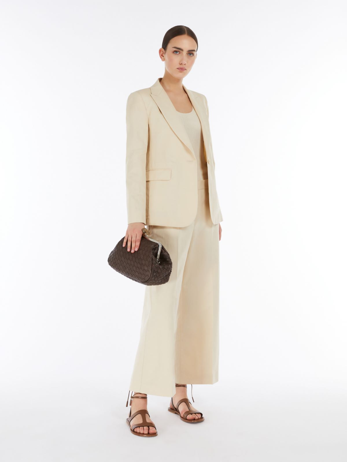 Foto di PANTALONE Donna WEEKEND MaxMara ZIRCONE 16 - Categoria: Pantaloni | Brand: WEEKEND MaxMara