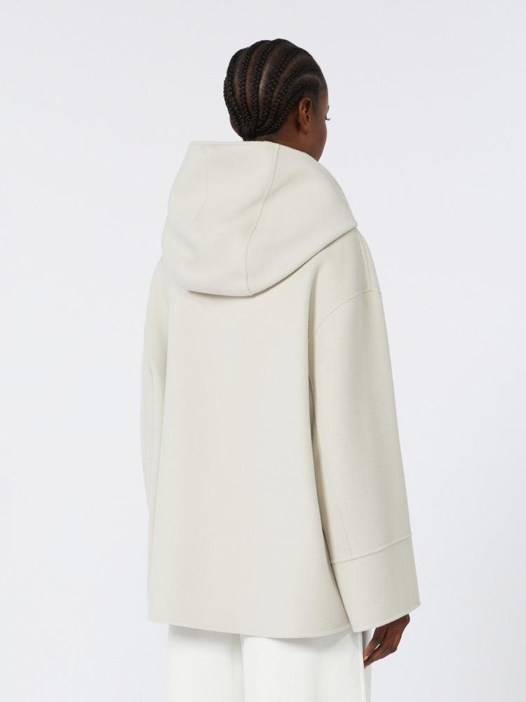 GIACCONE
Tessuto 100% Lana vergine Ovis aries aries
- Escluso filo di legatura DONNA S MAXMARA ROMINA016