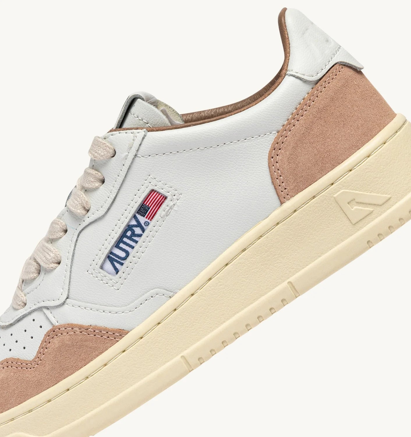 SNEAKER Donna AUTRY A1UNAULWFT16