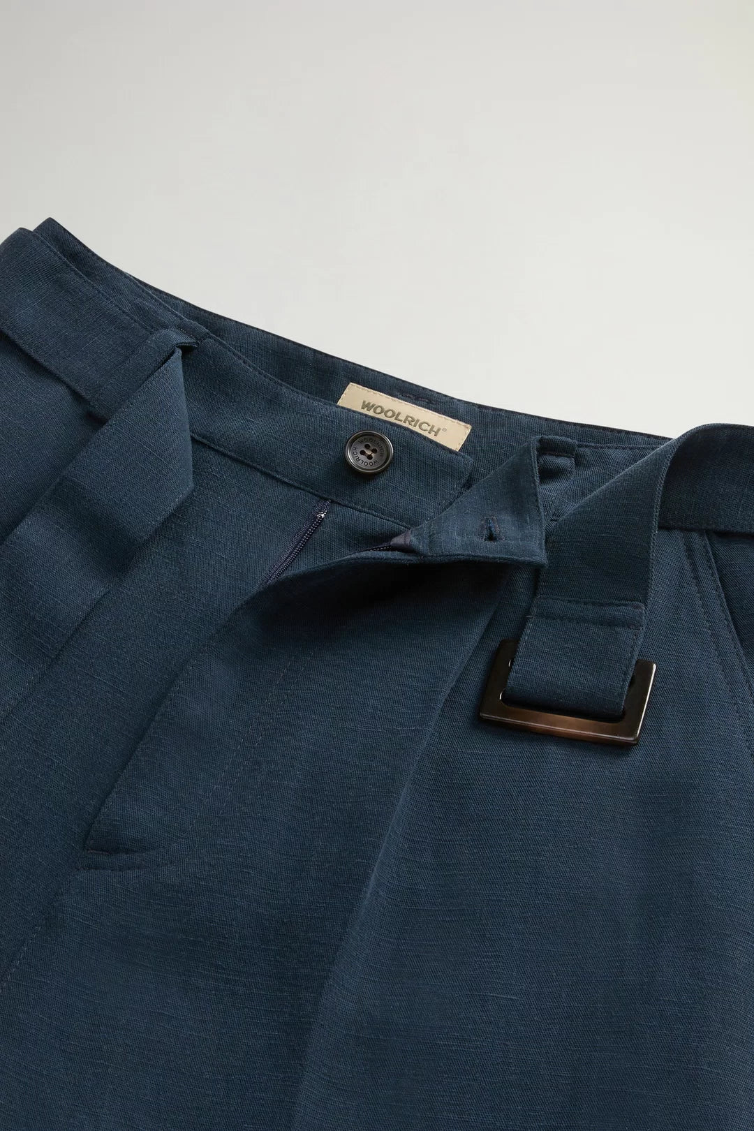 Foto di BERMUDA DONNA WOOLRICH CFWWSH0043FRUT30433989 - Categoria: | Brand: WOOLRICH