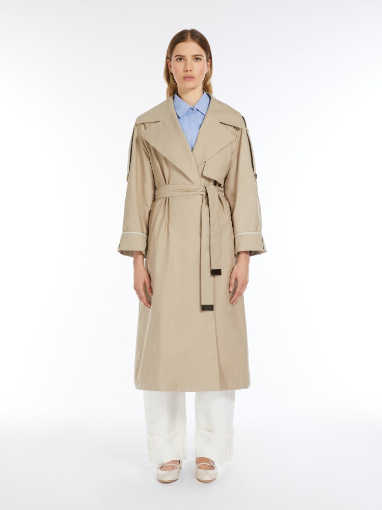Foto di GIUBBINO Donna MAXMARA THE CUBE UTRENCH - Categoria: Giubbini | Brand: MAXMARA THE CUBE
