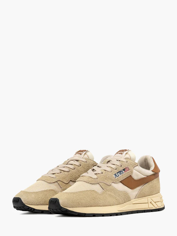 Foto di SNEAKERS Uomo AUTRY WWLMUT10 - Categoria: CALZATURE | Brand: AUTRY