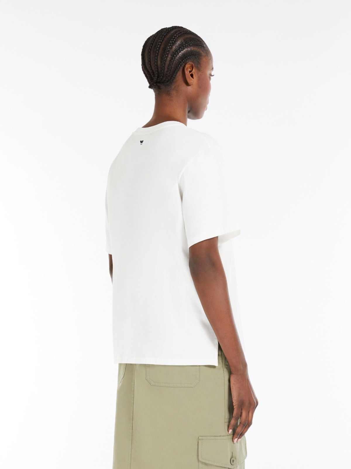Foto di T-SHIRT M/M Donna WEEKEND MaxMara CABINA 01 - Categoria: T-Shirt e Polo | Brand: WEEKEND MaxMara