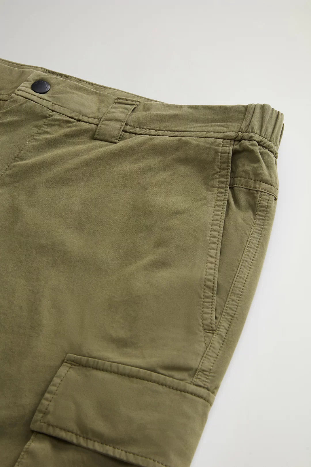 Foto di SHORT UOMO WOOLRICH CFWOSH0051MRUT3665 - Categoria: | Brand: WOOLRICH