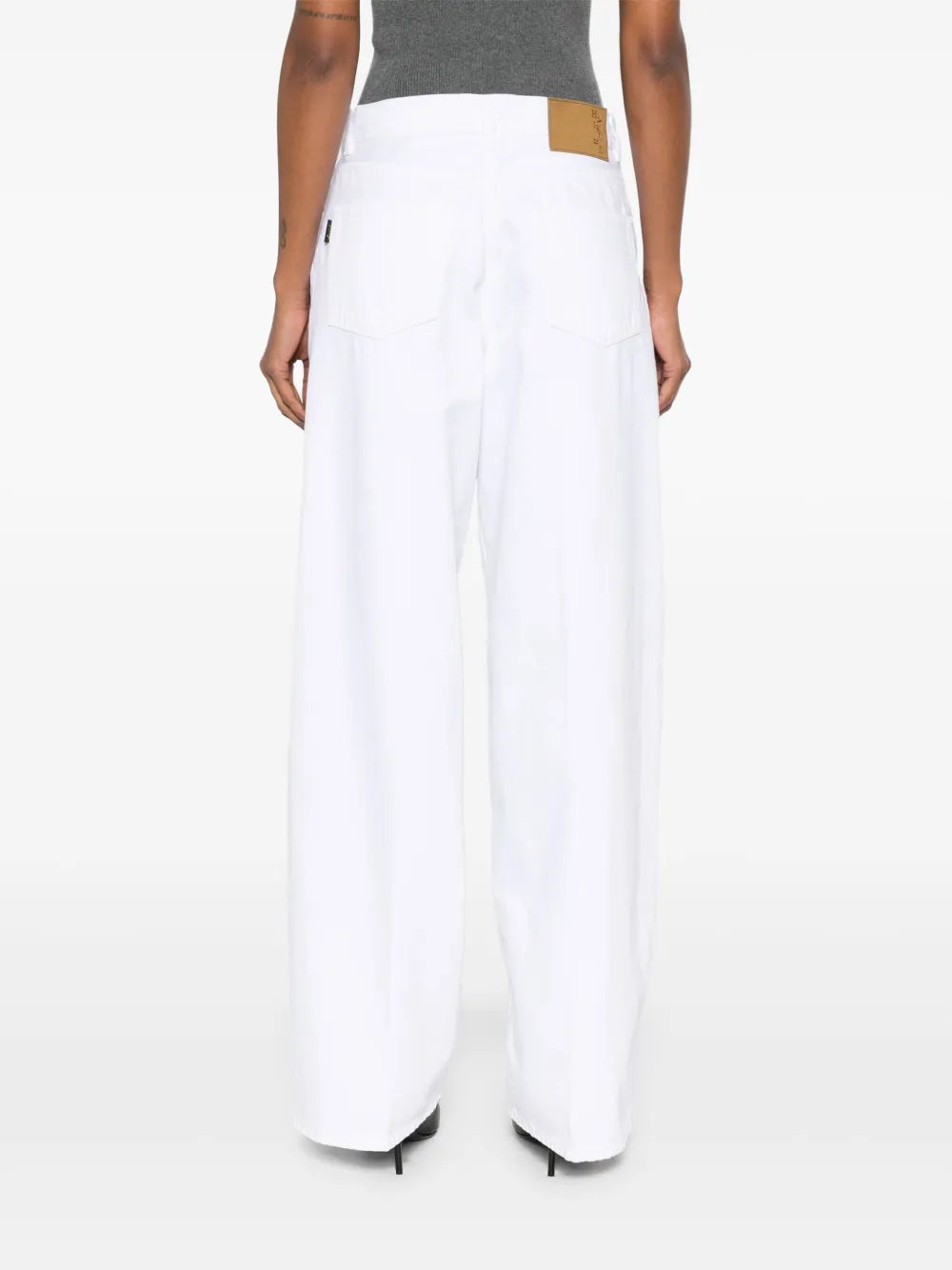 Foto di JEANS Donna HAIKURE HEW03296GF146PT01 - Categoria: Pantaloni | Brand: HAIKURE
