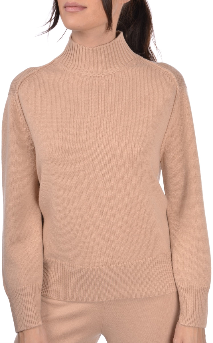 Foto di Donna GRAN SASSO 1283823238 - Categoria: MAGLIA | Brand: GRAN SASSO