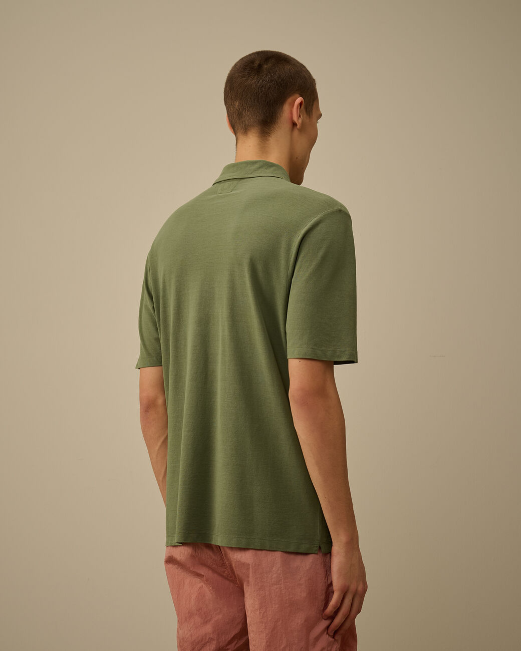 Foto di POLO M/M Uomo C.P. COMPANY CMPL262A005022G  669 - Categoria: T-Shirt e Polo | Brand: C.P. COMPANY