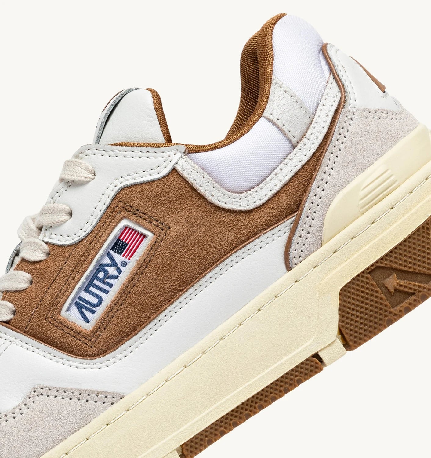 Foto di SNEAKER Uomo AUTRY A1UNROLMEE03 - Categoria:  | Brand: AUTRY