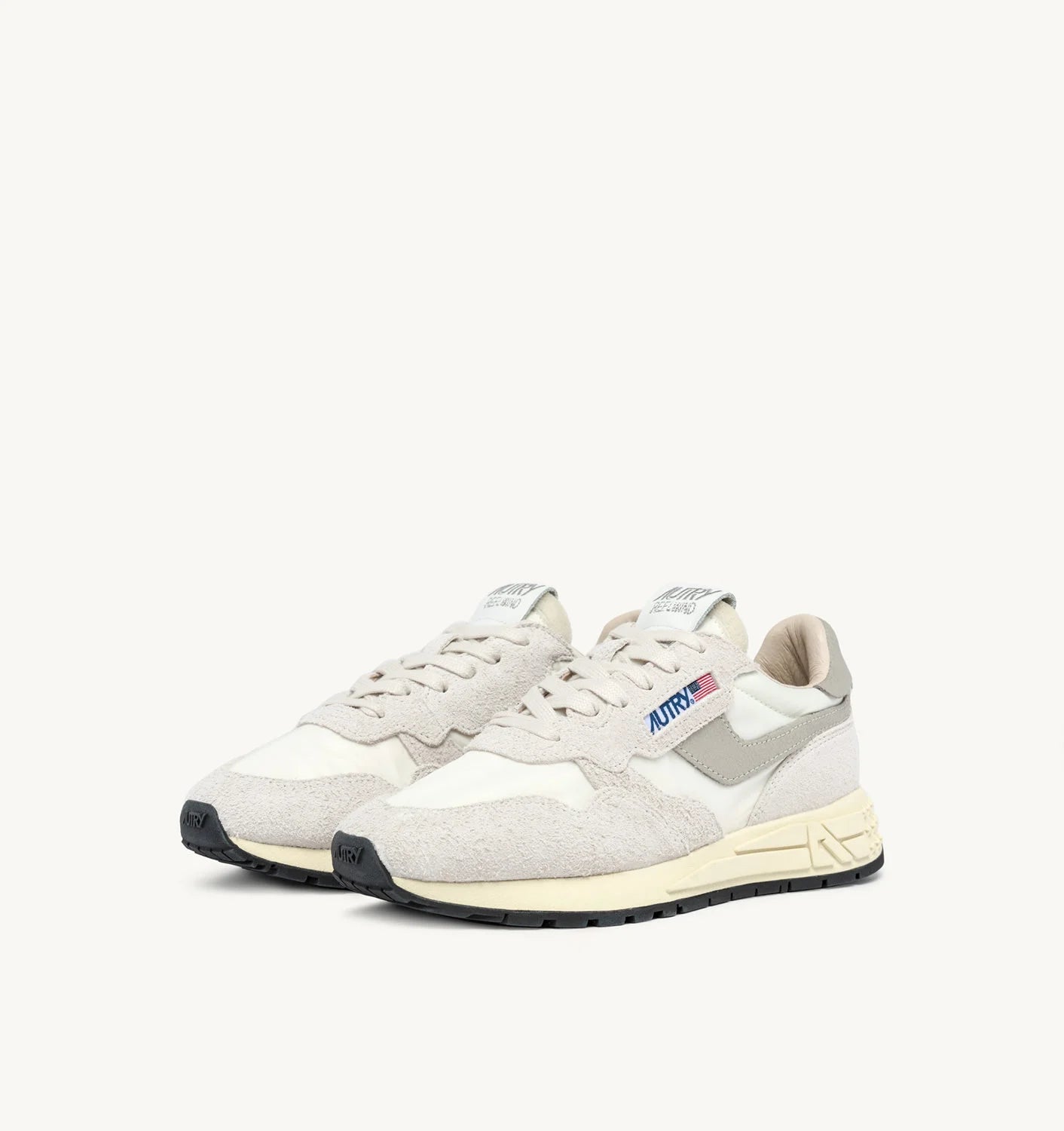 Foto di SNEAKERS Uomo AUTRY WWLMNC04 - Categoria: CALZATURE | Brand: AUTRY