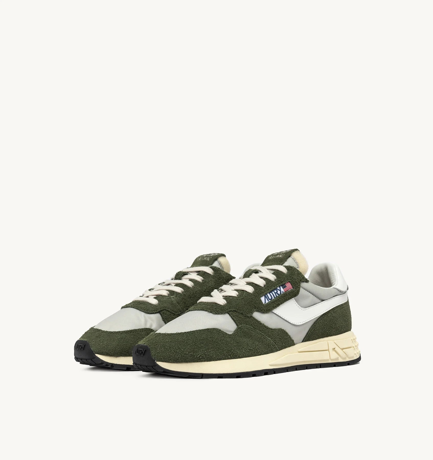 Foto di SNEAKERS Uomo AUTRY WWLMHN04 - Categoria: CALZATURE | Brand: AUTRY