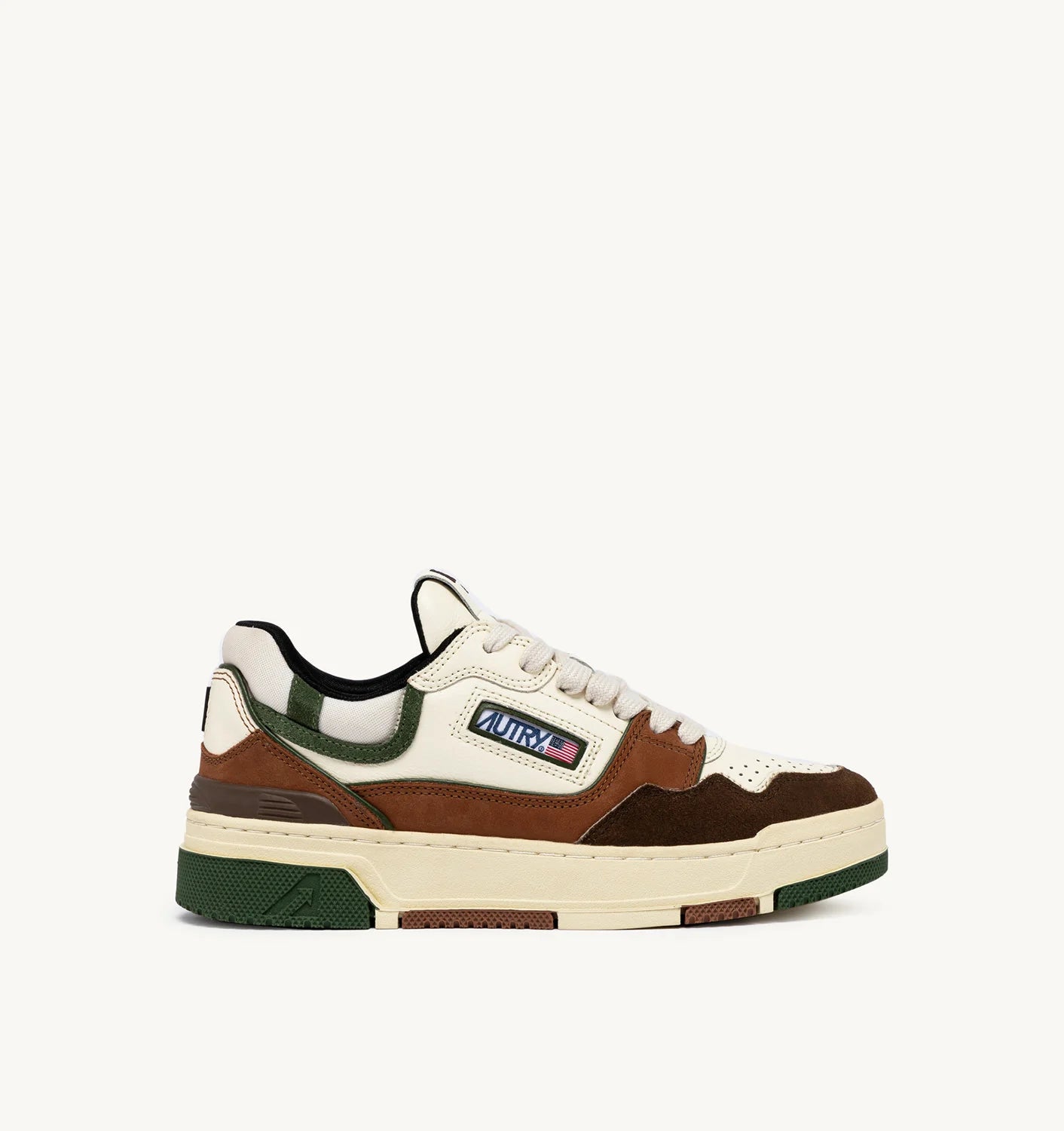 Foto di SNEAKERS Uomo AUTRY ROLMUN03 - Categoria: CALZATURE | Brand: AUTRY