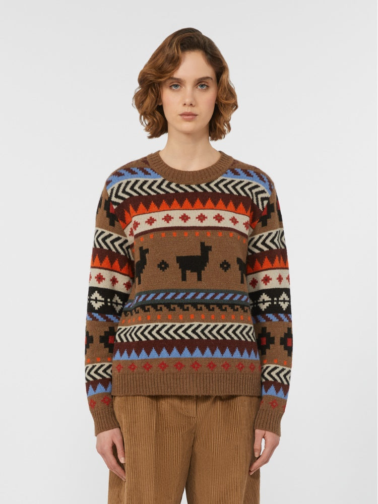 MAGLIA
Filato in maglia 45% Acrilica, 40% Alpaca Vicugna pacos Peru', 15% Lana Ovis aries aries DONNA WEEKEND MaxMara QUIRITE023