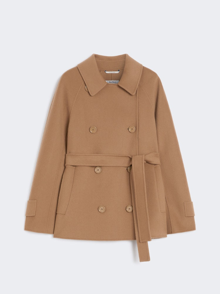 Foto di GIACCONE
Tessuto 100% Lana vergine Ovis aries aries
- Escluso filo di legatura DONNA S MAXMARA LOUIS045 - Categoria:  | Brand: S MAXMARA