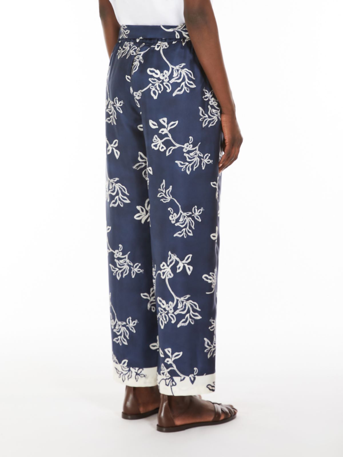 Foto di PANTALONE Donna 'S MAX MARA CINZIA003 - Categoria: CAMICIA | Brand: 'S MAX MARA