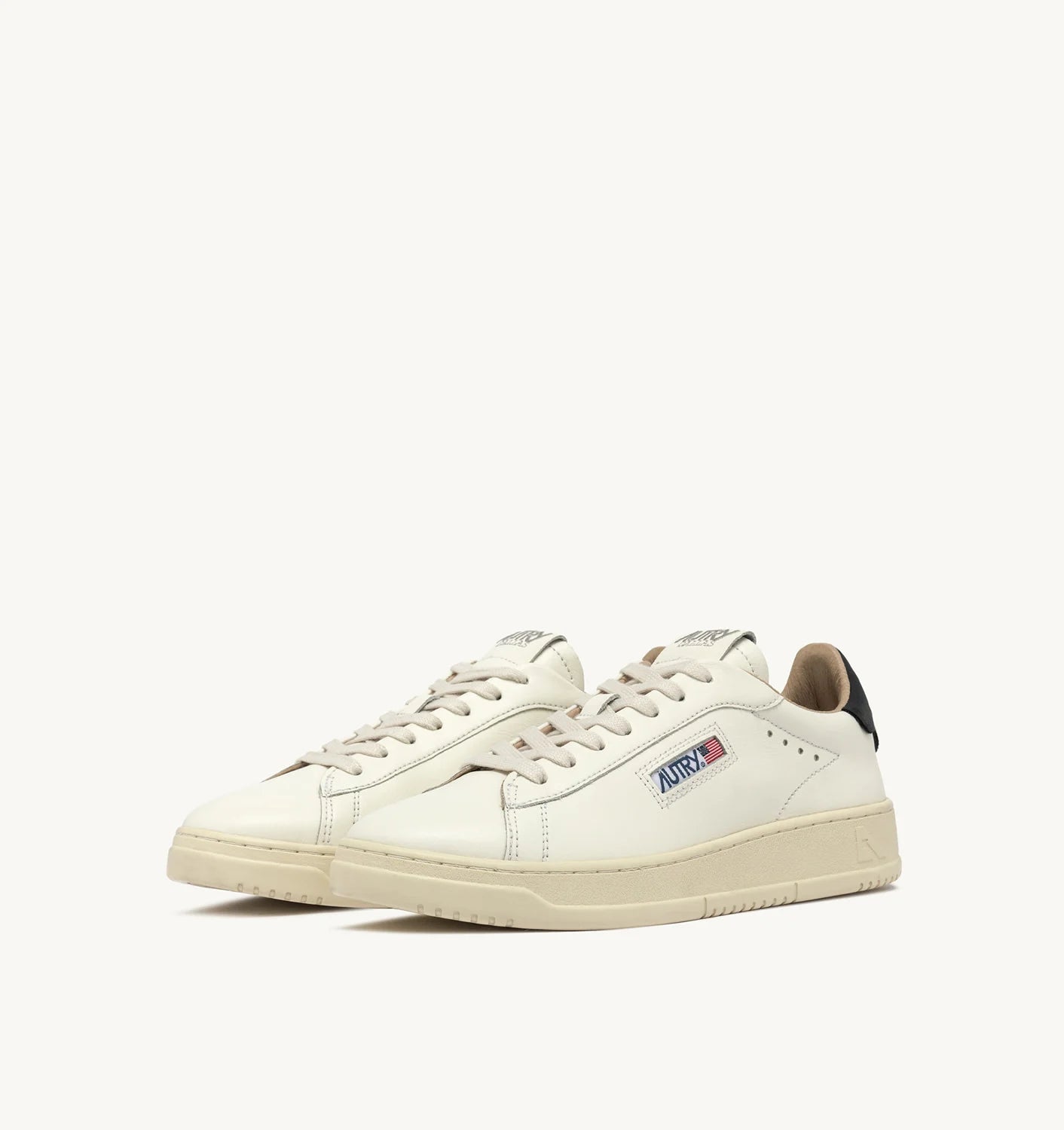 Foto di SNEAKERS Uomo AUTRY ADLMMR04 - Categoria: CALZATURE | Brand: AUTRY