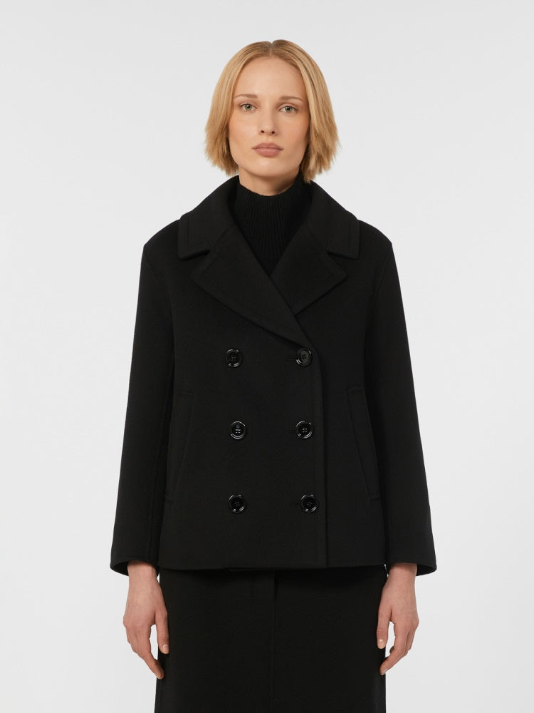 GIACCA
Tessuto 100% Lana vergine Ovis aries aries
- Escluso filo di legatura
Fodera 100% Seta DONNA S MAXMARA ELISE013