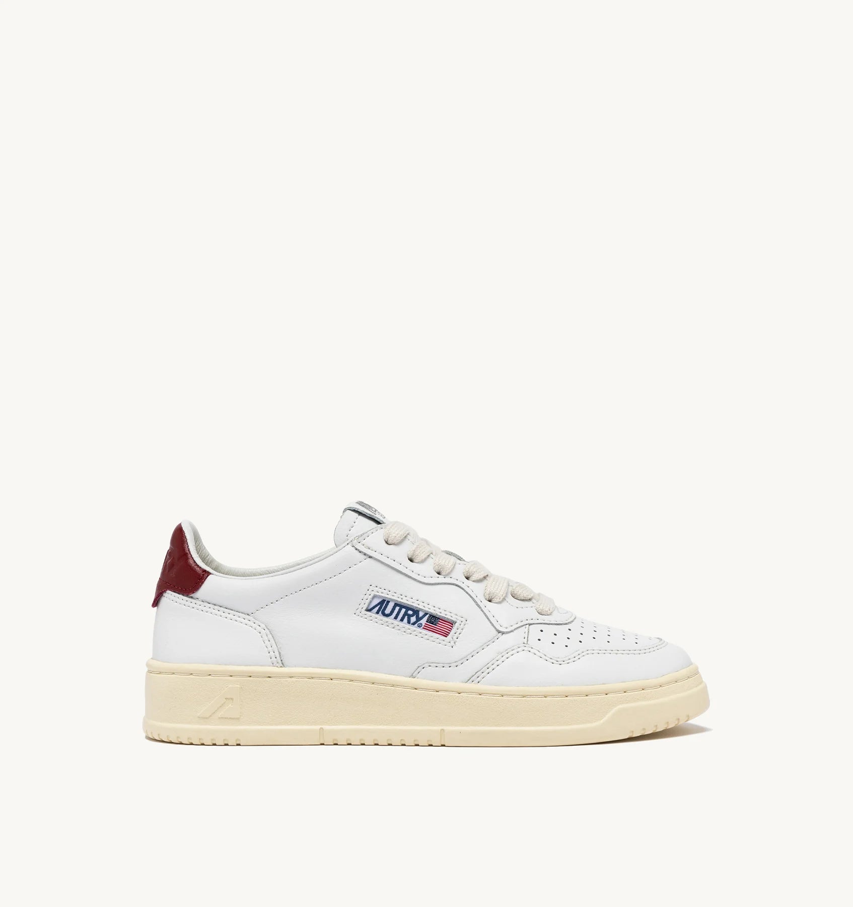 Foto di SNEAKERS Uomo AUTRY AULMLL68 - Categoria: CALZATURE | Brand: AUTRY