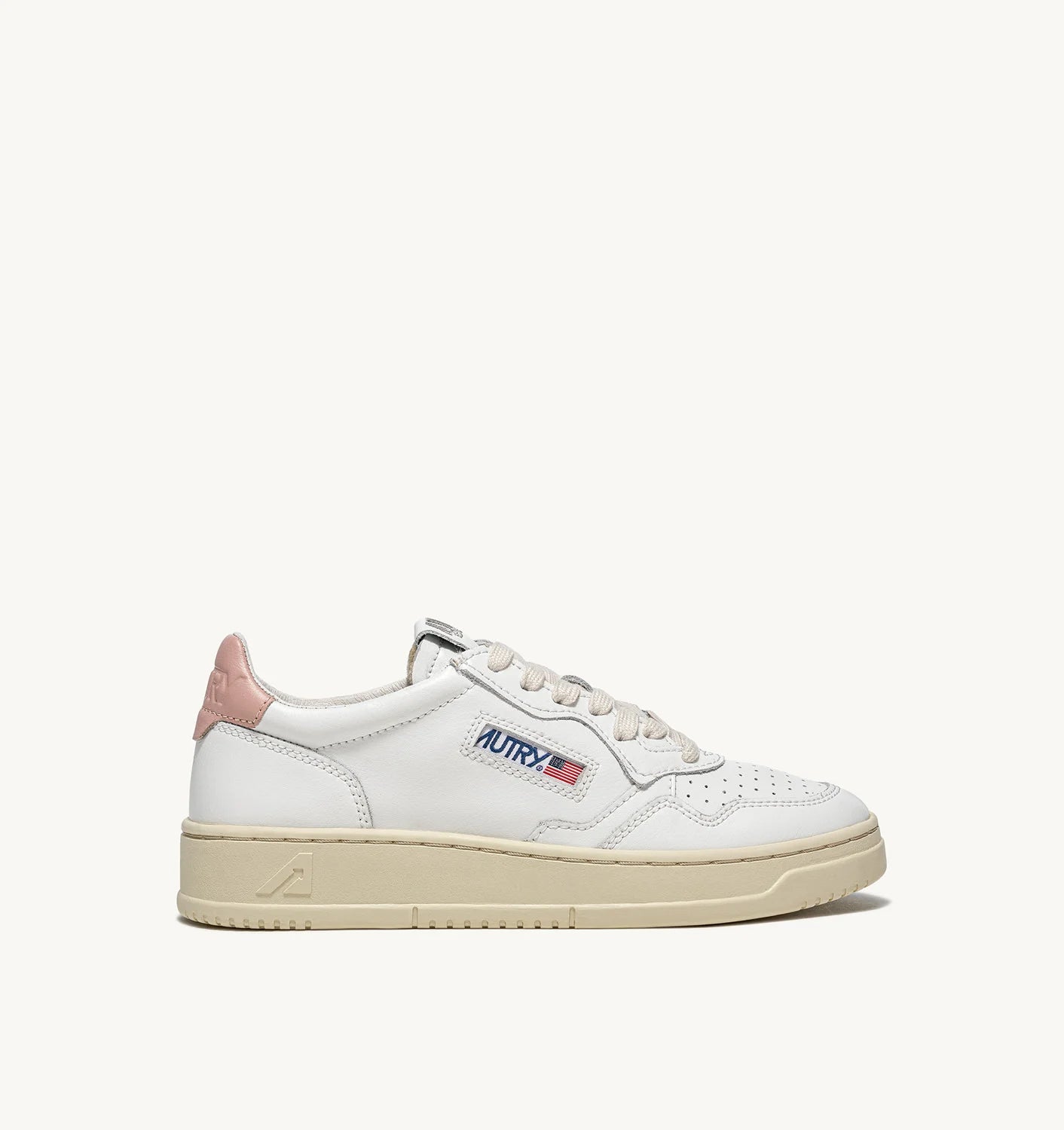 Foto di SNEAKERS Donna AUTRY AULWLL16 - Categoria: CALZATURE | Brand: AUTRY