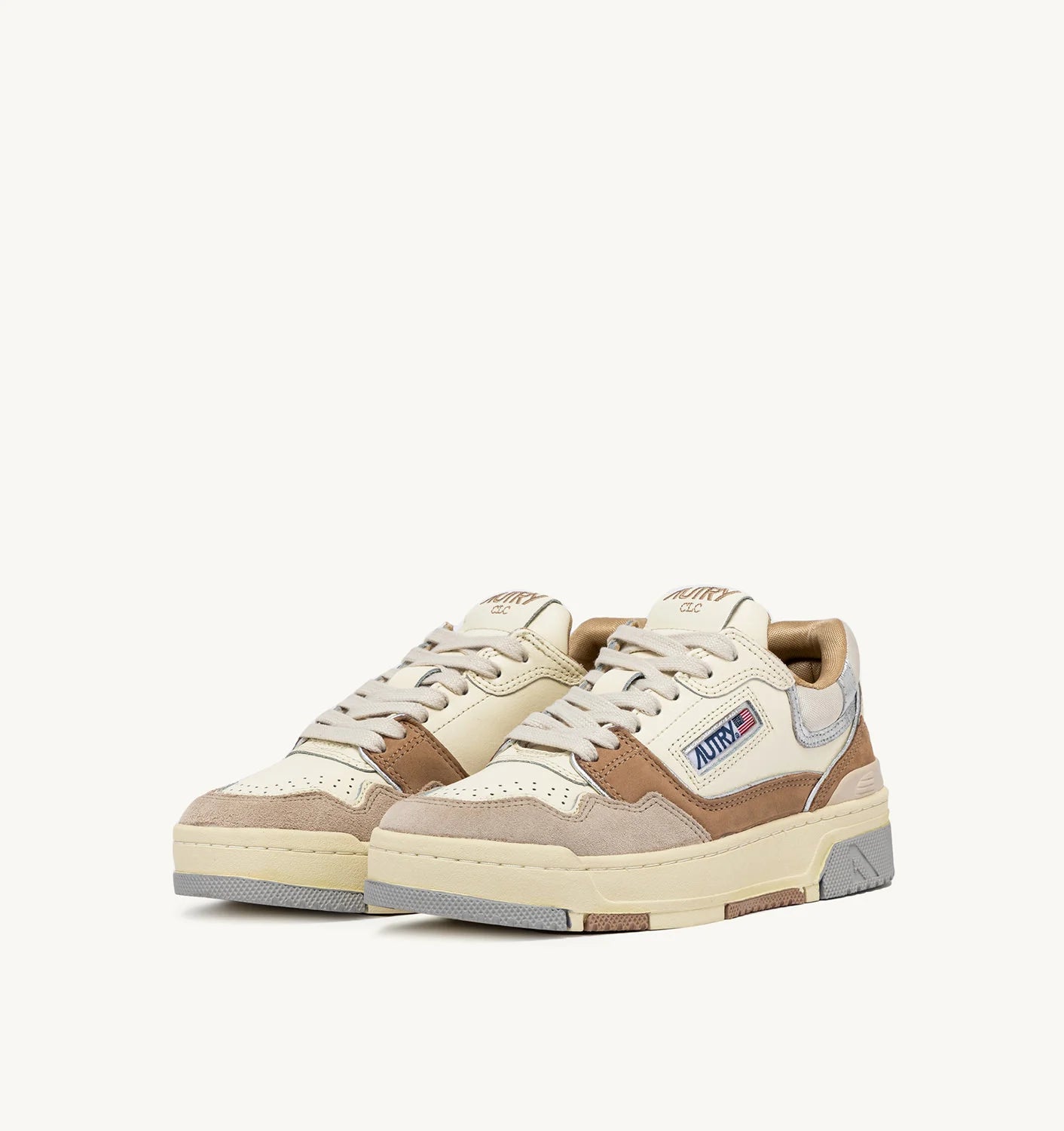 Foto di SNEAKERS Donna AUTRY ROLWUN05 - Categoria: CALZATURE | Brand: AUTRY