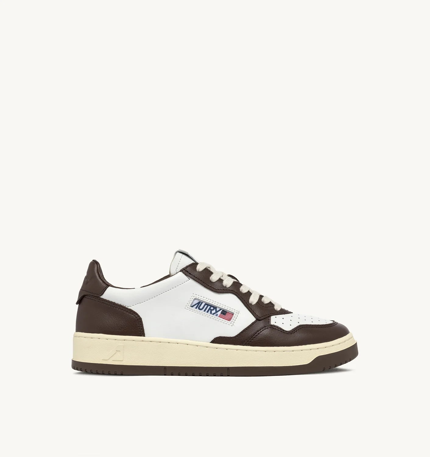 Foto di SNEAKERS Uomo AUTRY AULMWB46 - Categoria: CALZATURE | Brand: AUTRY
