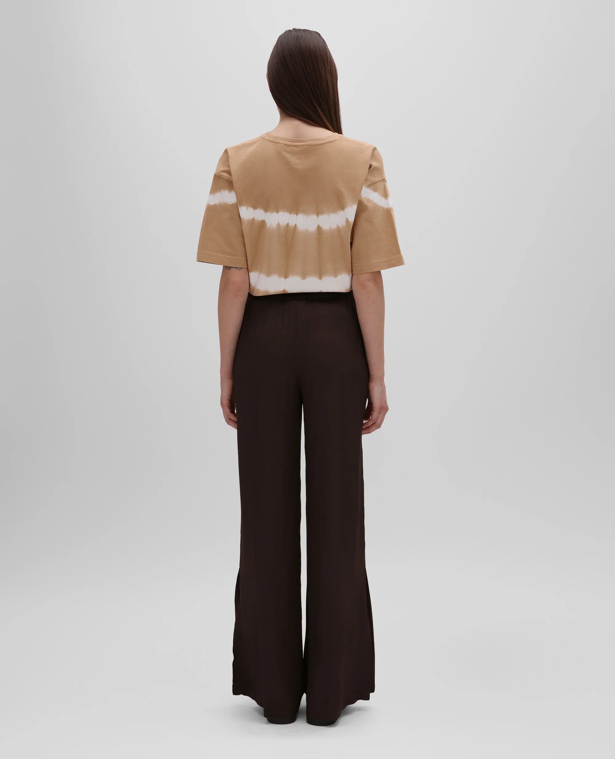 Foto di PANTALONE Donna ASPESI G 0187 C328 - Categoria: PANTALONI LUNGHI DONNA | Brand: ASPESI