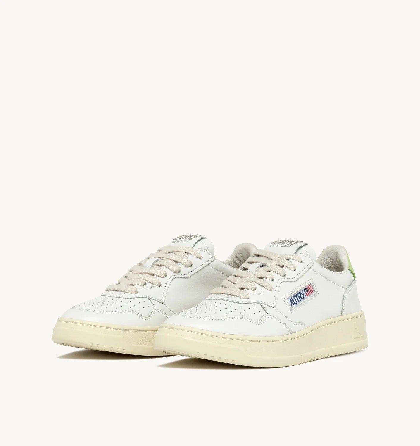 Foto di SNEAKERS Donna AUTRY AULWLL60 - Categoria: CALZATURE | Brand: AUTRY