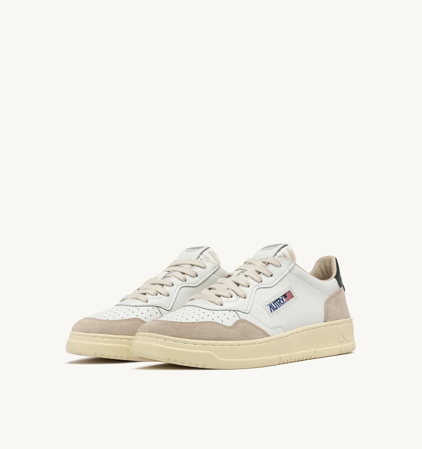 Foto di SNEAKERS Uomo AUTRY AULMLS56 - Categoria: CALZATURE | Brand: AUTRY