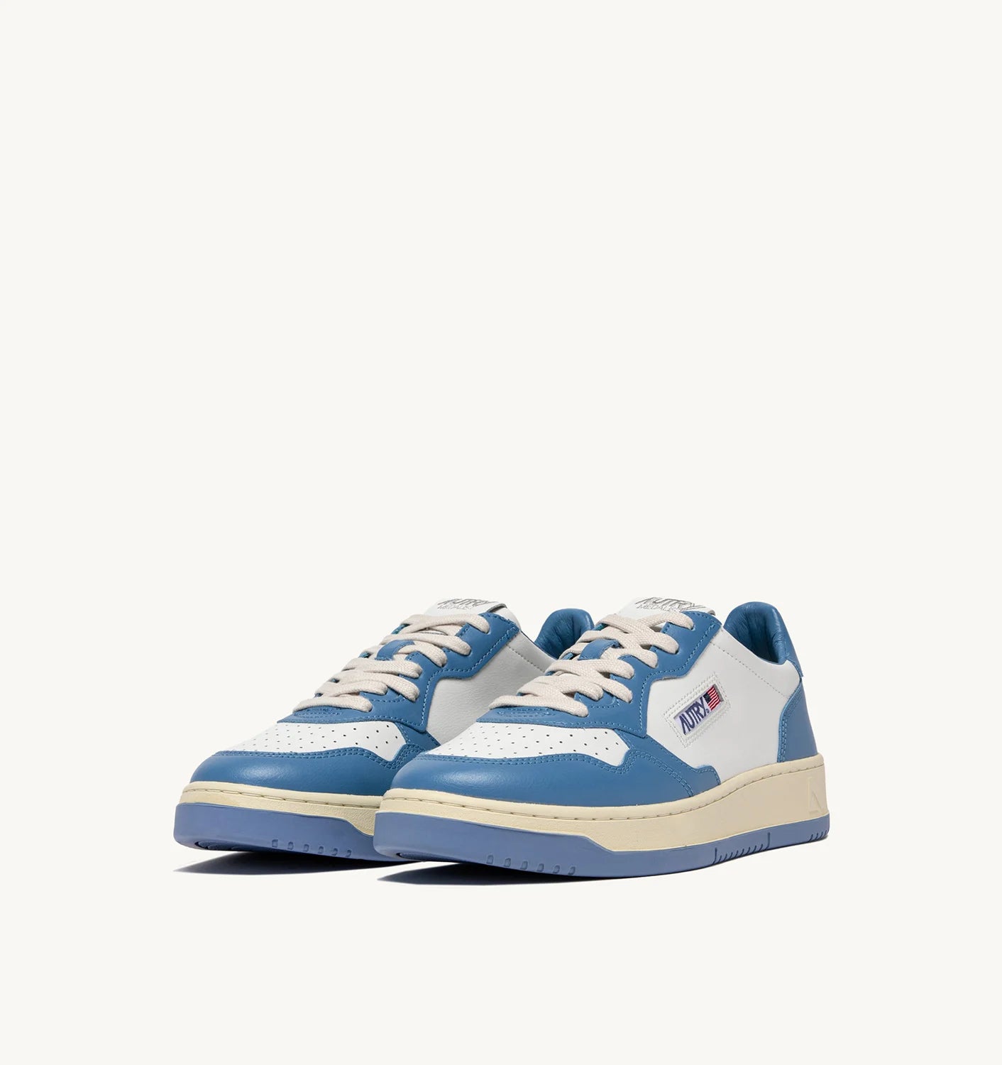 Foto di SNEAKERS Uomo AUTRY AULMWB41 - Categoria: CALZATURE | Brand: AUTRY